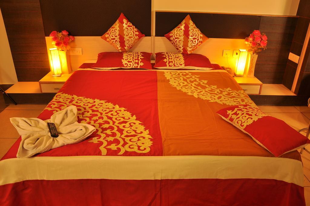Hotel Sun Park Pondicherry Habitación foto